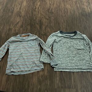 Boys set of long sleeve pocket tee shirts size 4T